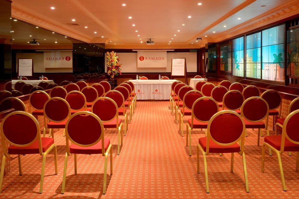 Ramada By Wyndham Bahrain Hotel Манама Екстериор снимка