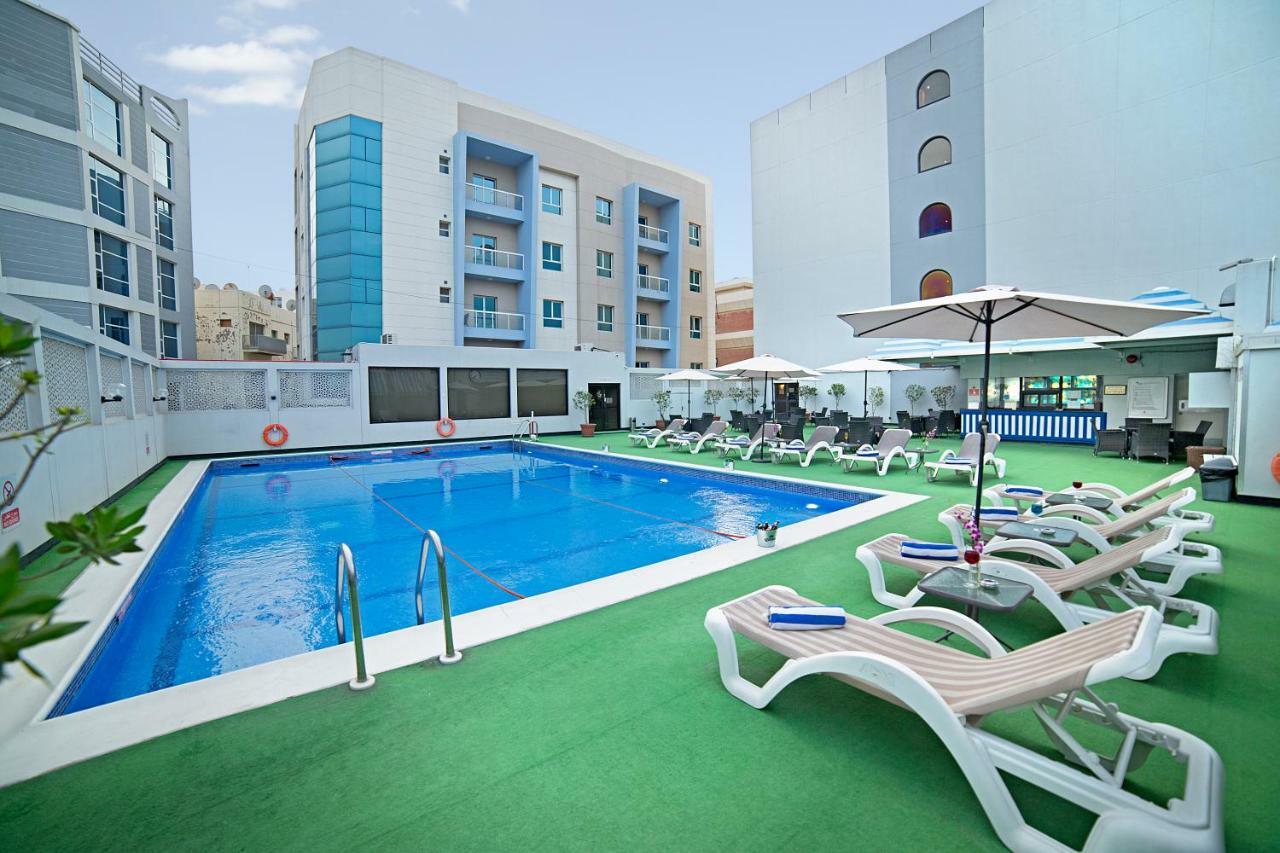 Ramada By Wyndham Bahrain Hotel Манама Екстериор снимка