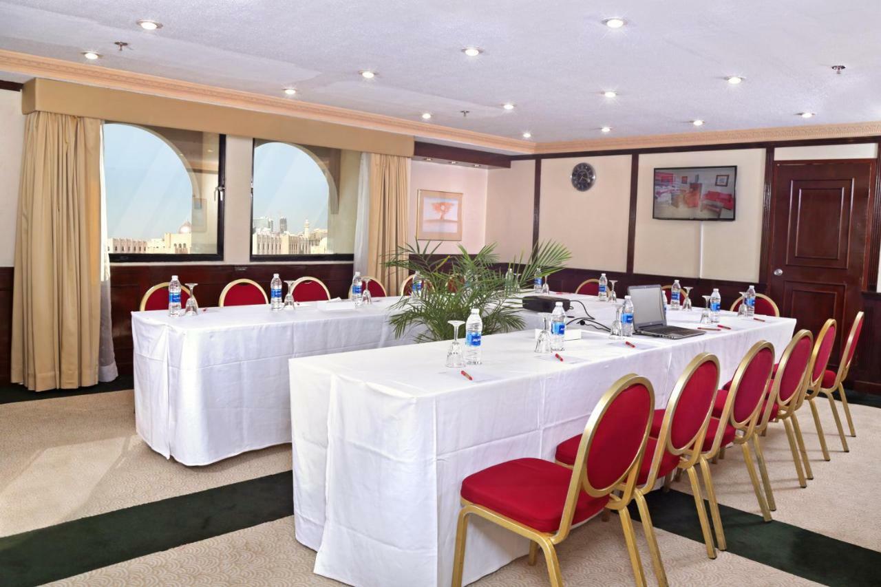 Ramada By Wyndham Bahrain Hotel Манама Екстериор снимка
